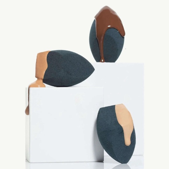 EXA all in complexion triple edge makeup sponge - Picture 1 of 8